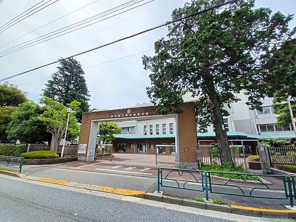 東京都立農芸高等学校まで537m