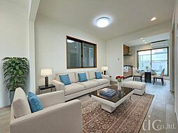 世田谷区等々力8丁目 中古戸建 4LDKのリビング/ダイニング