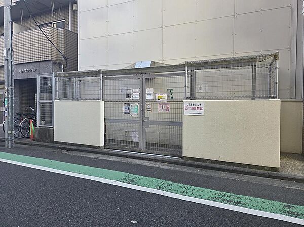 ゴミ置き場