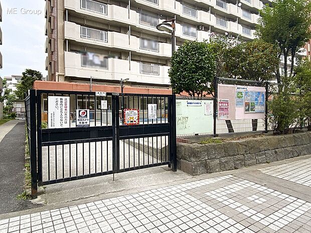 幼稚園・保育園 700m 青井保育園