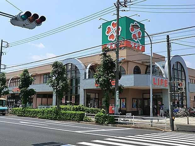 スーパー 1800m ライフ松戸二十世紀ヶ丘店(お買い物が楽しくなっちゃうスーパー！)