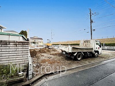 外観：たっぷりの陽光と心地よい風が舞い込む住まい 