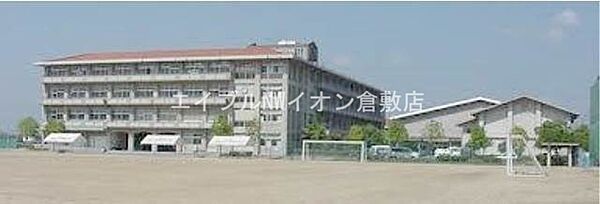 画像24:倉敷市立連島南中学校 732m