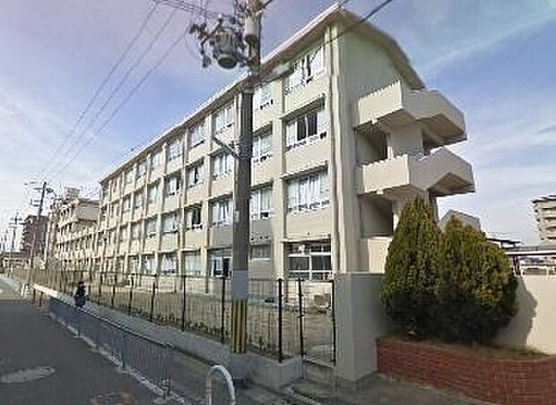 【小学校】堺市立三宝小学校まで694ｍ