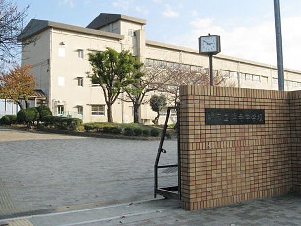 【中学校】堺市立浜寺中学校まで673ｍ