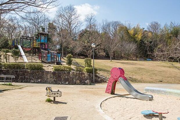 【公園】かぐらざき公園まで1187ｍ