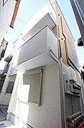 千石駅より徒歩5分 築7年5ヶ月 3階建の賃貸物件