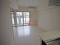 ソレアード茗荷谷 101 1階1LDKのリビング/ダイニング