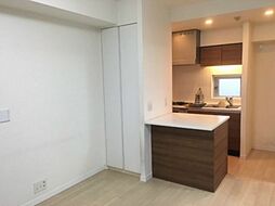 JR山手線 池袋駅 徒歩5分の賃貸マンション 2階1LDKのリビング/ダイニング