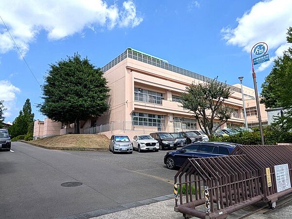 横浜市立中川西中学校