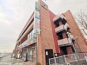 中山観音駅より徒歩5分 築23年8ヶ月 4階建の賃貸物件