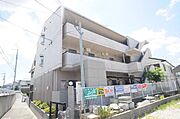 クリヨン宝塚 3階 築29年6ヶ月の賃貸物件