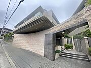雲雀丘花屋敷駅より徒歩1分 2階 築21年6ヶ月の賃貸物件