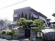 山本駅より徒歩9分 1階 築33年2ヶ月の賃貸物件