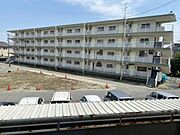 伊丹駅よりバス16分 徒歩5分 4階 築61年5ヶ月の賃貸物件