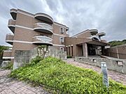 岡場駅より徒歩25分 築28年5ヶ月 3階建の賃貸物件