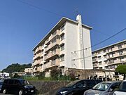 川西能勢口駅よりバス5分 徒歩3分 築57年10ヶ月 5階建の賃貸物件