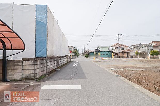 【前面道路】道の広さ・日当たりなど、ご確認ください。