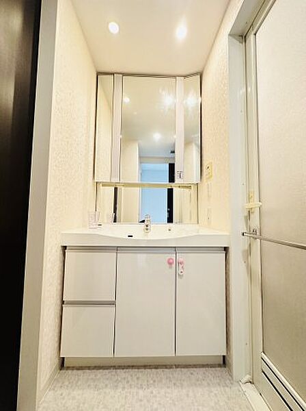 apartment 栃木県宇都宮市松が峰2丁目3-12
地図を見る