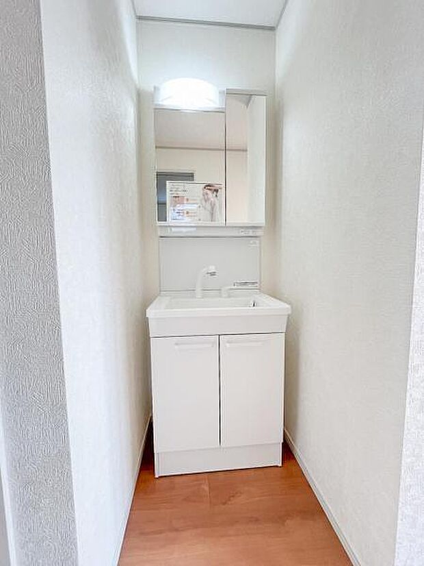2階洗面化粧台