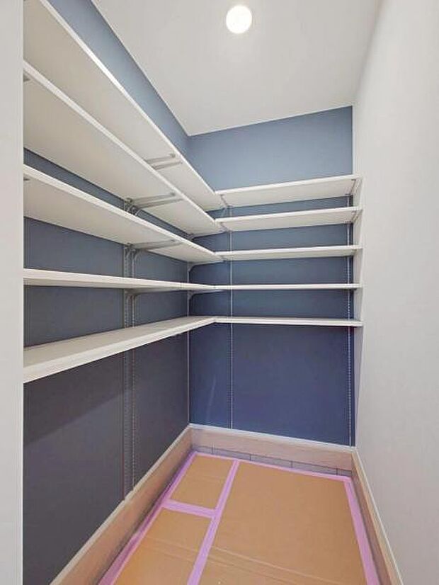 シューズクローク