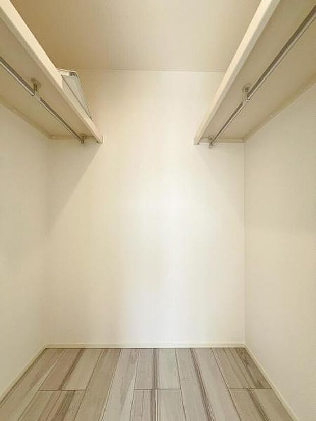 ウォークインクローゼット