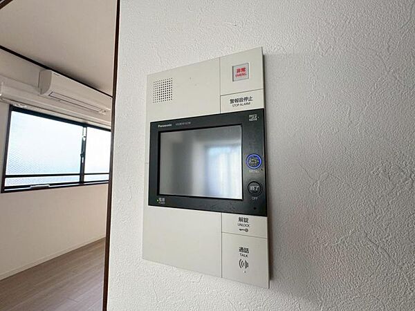 インターホン