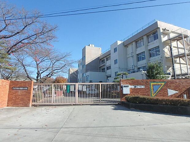 八王子市立楢原小学校