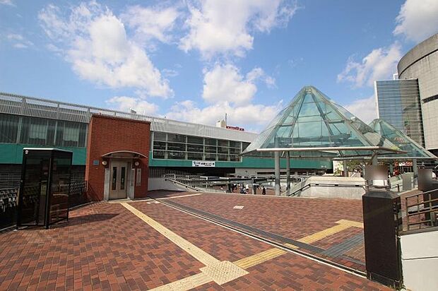 京王相模原線「京王多摩センター」駅