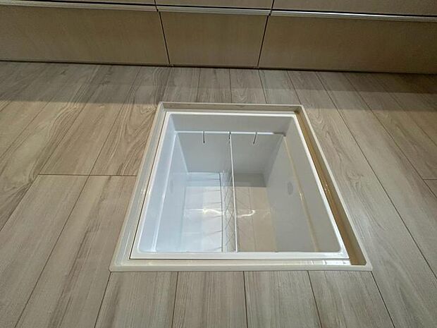床下収納