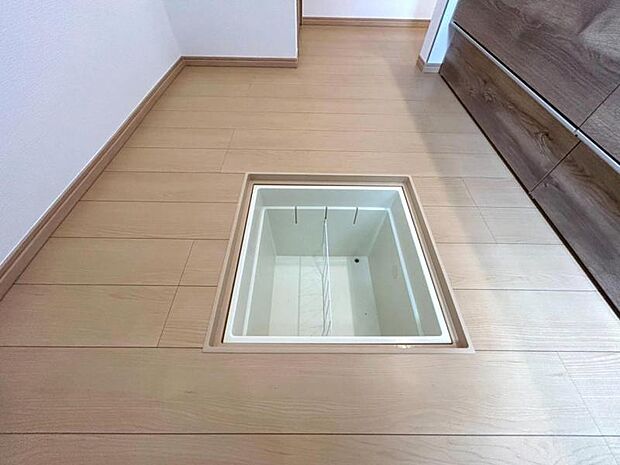 床下収納