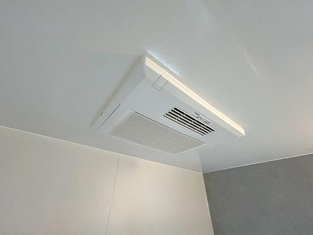 浴室暖房機