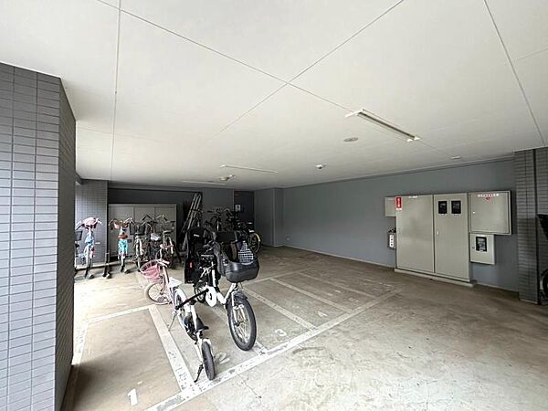 駐輪場