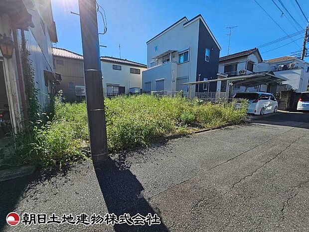 前面道路含む現地外観写真