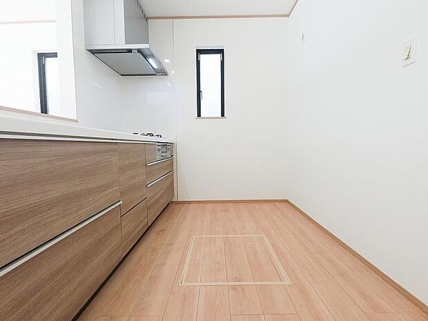 ゆったりと調理できるよう、作業スペースを最大限確保できるよう設計しています