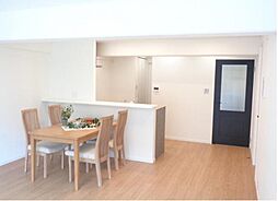 ライフプラザ相模原 4LDKのリビング/ダイニング