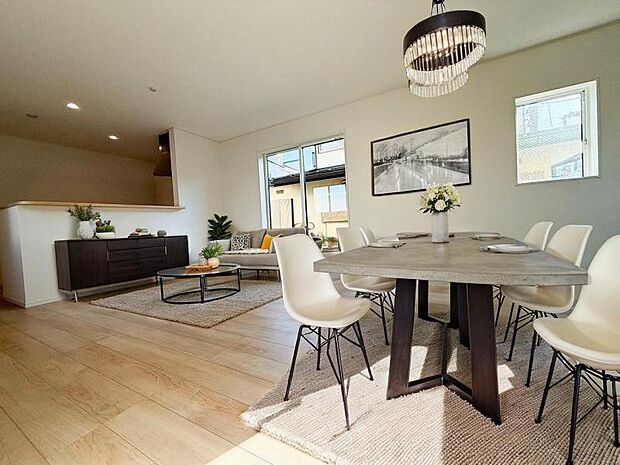 ※画像は家具等の配置例をCG合成したもので実際とは異なります。また、家具等は販売価格に含まれません。