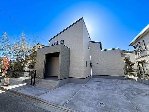 今から見たい!週末に見たい!ご対応できますので、お気軽にお問い合わせください。