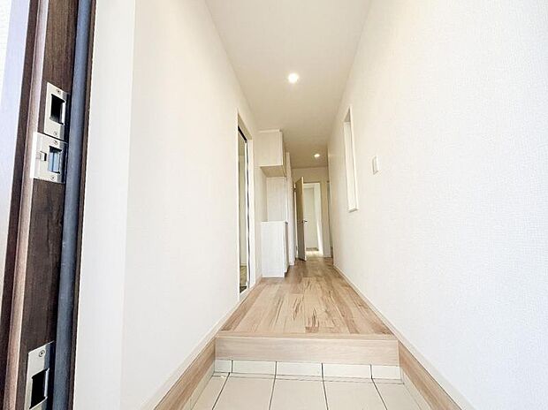 完成済みですので、ご契約前に室内の見学ができ、部屋の広さや設備、眺望などをしっかり確認できます。