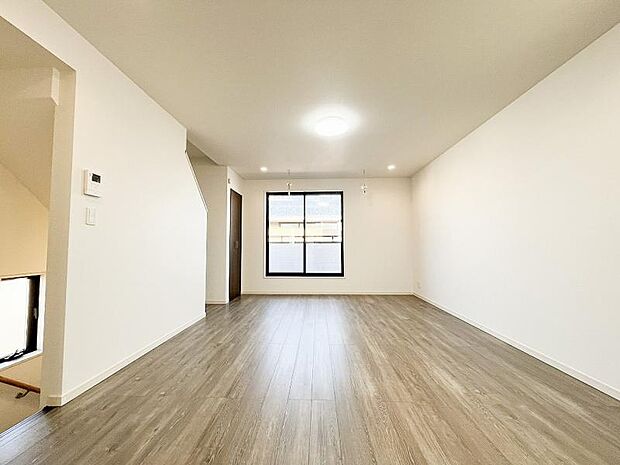 リビングスペースとダイニングスペースを分けて、使いやすい間取りにしています。