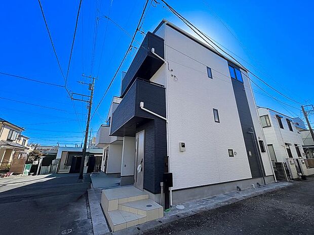 現地と併せての散策をして頂きたい物件です。