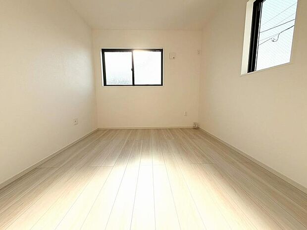 居室はご家族それぞれが、安らぎの空間でプライベートタイムを過ごせるよう配置。