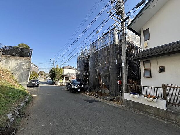 現地と併せての散策をして頂きたい物件です。