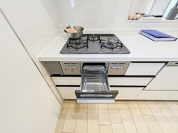 お料理に自信を持たせ、ご家族の食事を華やかに彩ります。