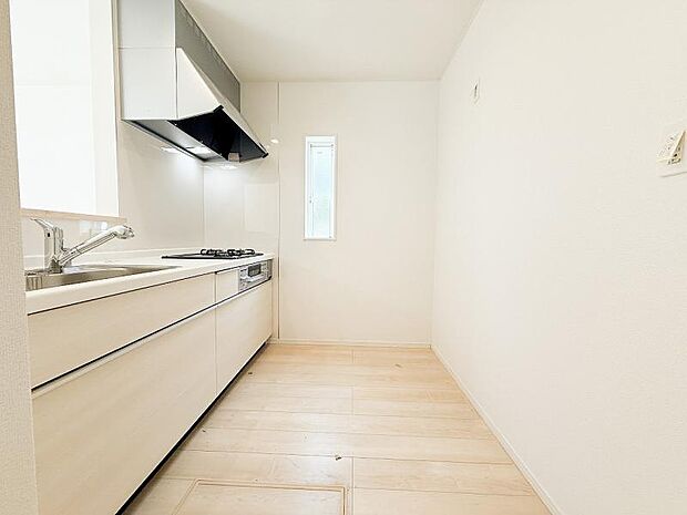 ゆったりと調理できるよう、作業スペースを最大限確保できるよう設計しています