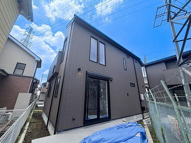 現地と併せての散策をして頂きたい物件です。