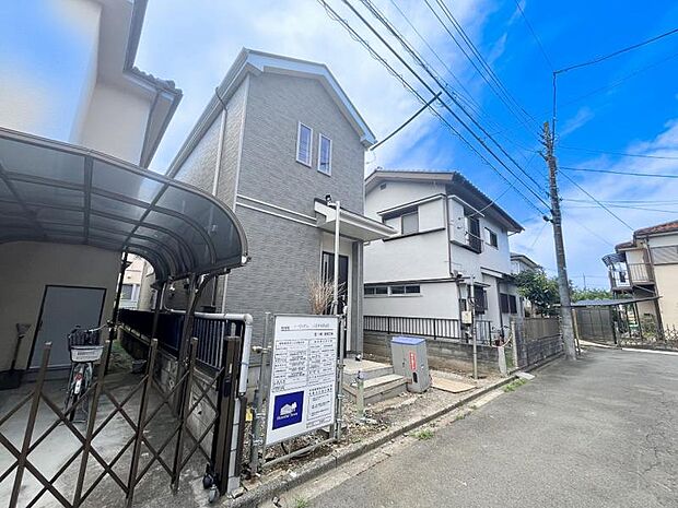 第一種低層住居専用地域の為、周囲に高い建物は無く、開放感・通風も恵まれております。