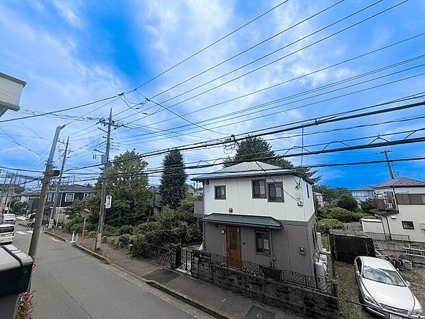 南側道路で開放感あふれる美しい眺望