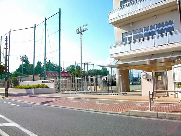 八王子市立第三小学校