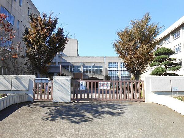 相模原市立 内出中学校